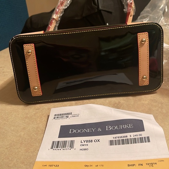 Dooney & Bourke Claremont Black Onyx Patent Leather & leather combo. Hobo NWT - Picture 3 of 5